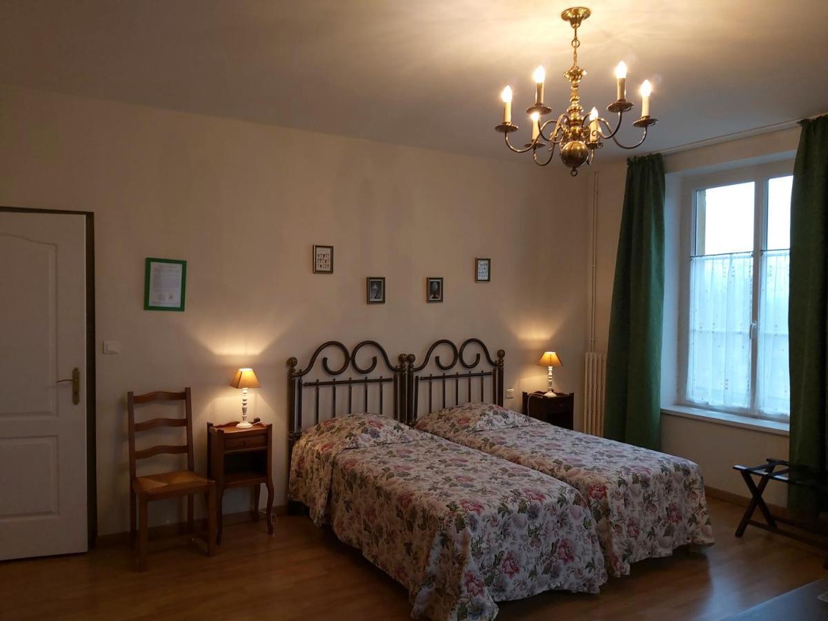 Maison d'hôtes Le Château de Puxe Extérieur photo